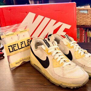 Nike Air Max Terrascape Sneakers Men’s Sz 8.5 Athletic Casual